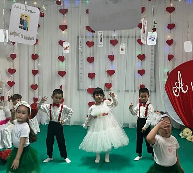 Ертеңгілік "Ана өмірдің бастауы!" 06.03.2026 ж  Тәрбиеші: Батшабекова Л.К